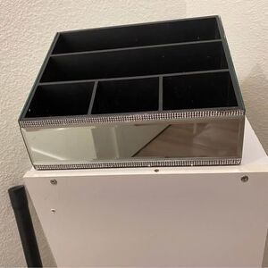 5 Compartment Mirrored Organizer With Rhinestone Trim